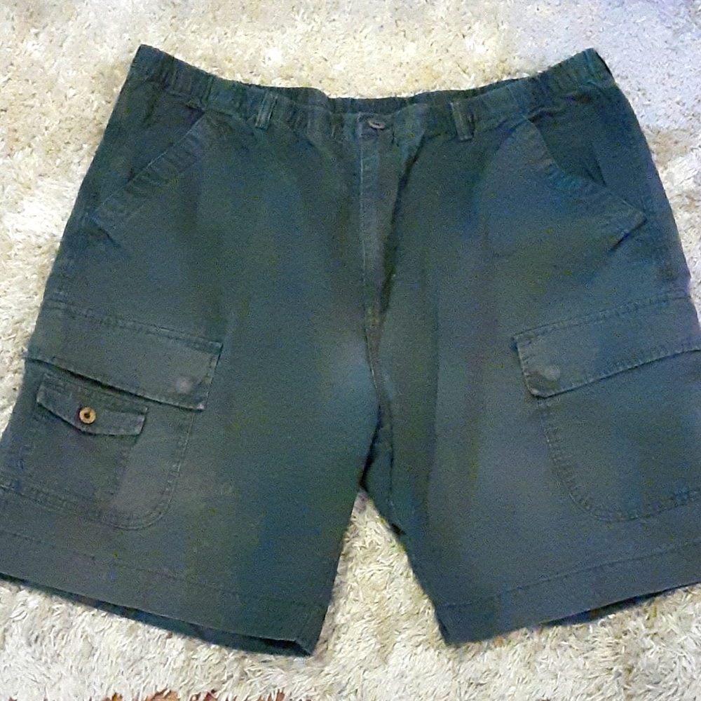 Boston Traders gray/green cargo shorts 100% cotton elastic waist size XXL EUC…